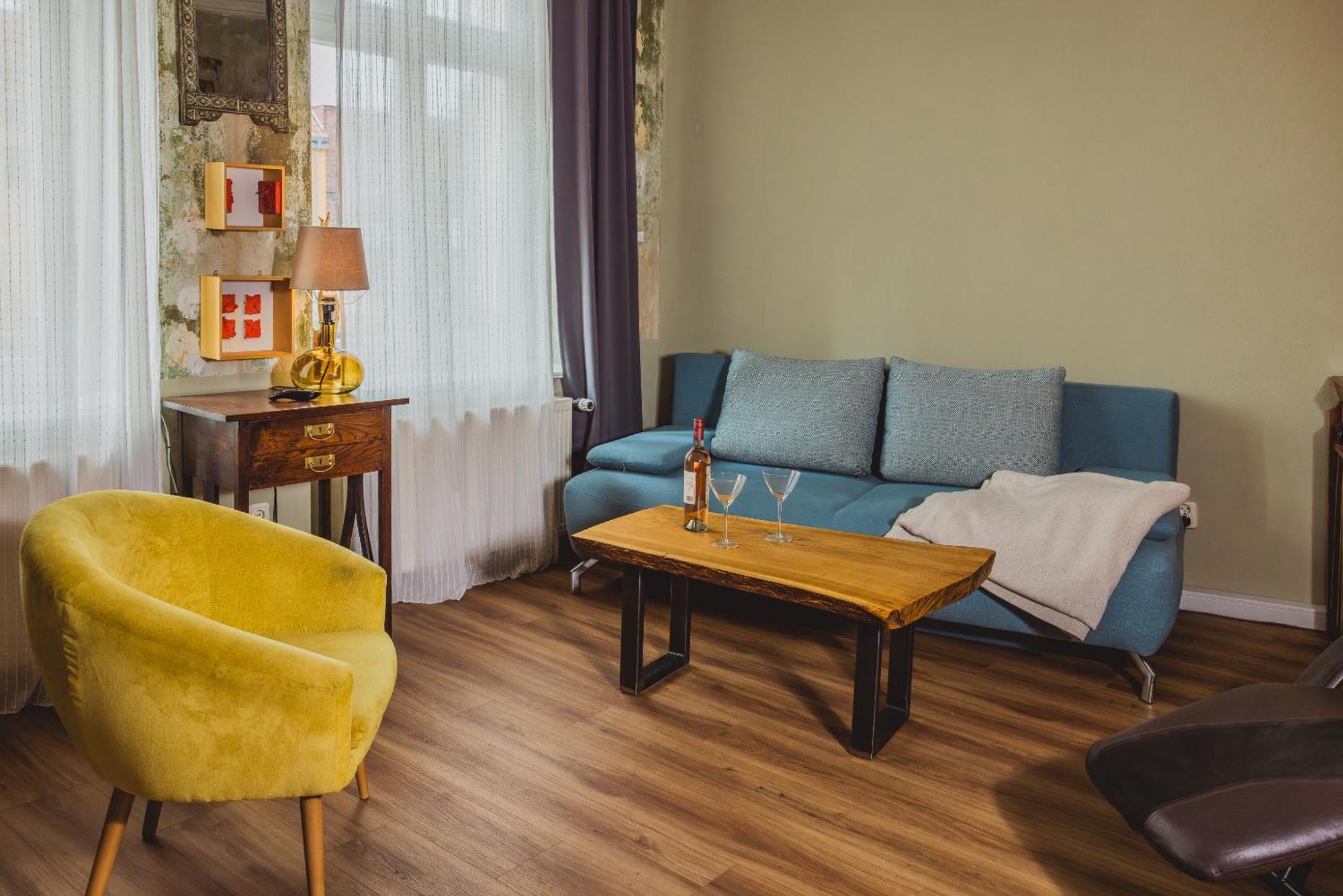 Charmanter Altbau Zwischen Altstadt Und Klinikum Mit Parkplatz 그라이프스발트 외부 사진
